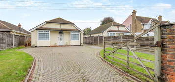 4 bedroom detached bungalow for sale