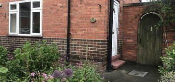 2 bedroom semi-detached house