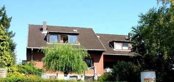 Stockelsdorf - helle 3-Zimmerwohnung mit Balkon und Gartenmitbenutzung