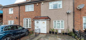 Terraced house for sale in Elmscott Road, Bromley, Kent BR1