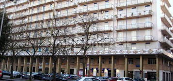 Appartamento piazza Vincenzo Bellini 3, Centro, Caltagirone