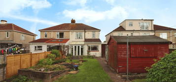 3 bed semi-detached house for sale