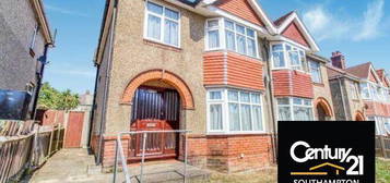 3 bedroom semi-detached house to rent