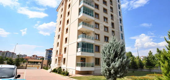 KİRALIK 4+1 ARAKAT SİTE İÇİ BAKIMLI MASRAFSIZ DAİRE