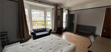 Shared accommodation to rent in Beechwood Road, Uplands, Swansea SA2