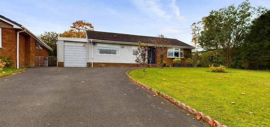 3 bedroom detached bungalow for sale