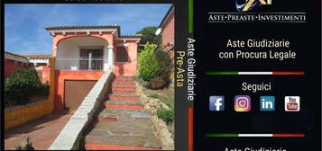 Villa all'asta in via Bernini s.n.c