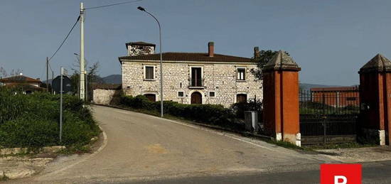 Proprietà rustica in vendita in strada Provinciale 289