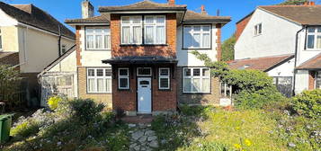 4 bed detached house for sale