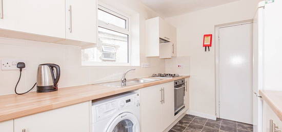 Shared accommodation to rent in Cowley Road, Oxford OX4