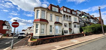 Flat to rent in Station Road, Westcliff-On-Sea SS0