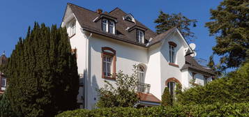 Charmante und kernsanierte Jugendstil-Villa auf sonnigem Parkgrundstück