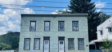 392/ 394 N Main St, Pittston, PA 18640