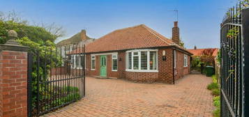 2 bedroom detached bungalow for sale