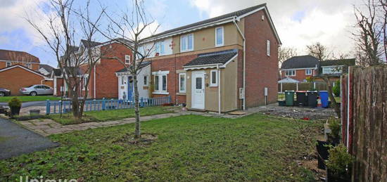 3 bedroom semi-detached house