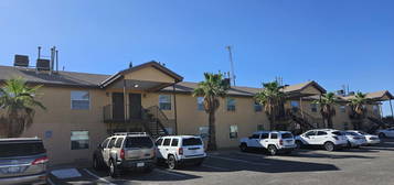 592 Bartlett Dr Apt 404, El Paso, TX 79912