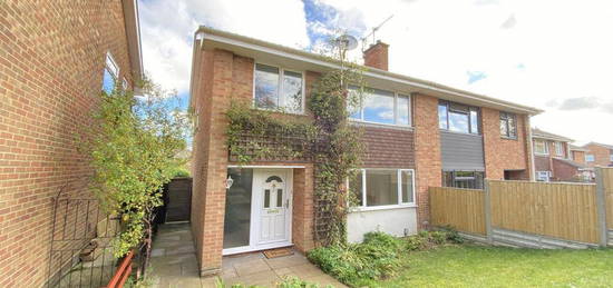 3 bedroom semi-detached house