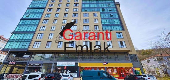 ZONGULDAK GARANT EMLAK'TAN TIP FAK. YRME MESAFESNDE MERLFE KAMPS'DE EYALI 1+1 KRALIK DARE