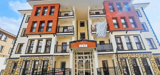 SADIK BEY TOKİ'DE GÜNEY CEPHELİ, BORÇSUZ, BAKIMLI SATILIK DAİRE