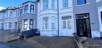 3 bedroom terraced house