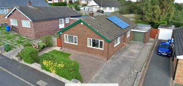 3 bedroom detached bungalow for sale