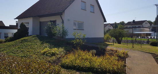 Einfamilienhaus in Minseln mit großem Garten