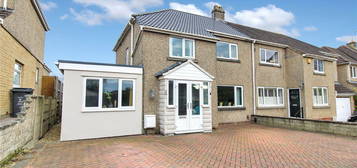 3 bed semi-detached house for sale