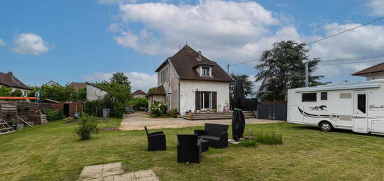 Maison  à vendre, 6 pièces, 4 chambres, 120 m²