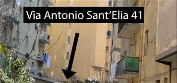 Trilocale via Antonio Sant'Elia 41, Sestri Ponente, Genova