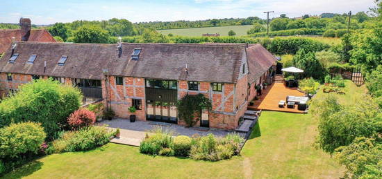 5 bed barn conversion for sale