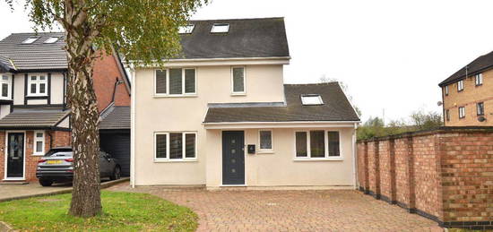 Detached house to rent in Bennison Drive, Harold Wood, Romford RM3