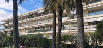 Location studette meublée cannes