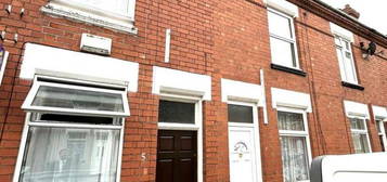 2 bedroom terraced house