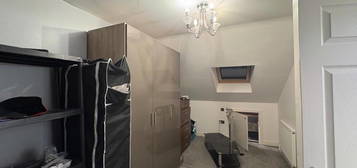 Semi-detached house to rent in Lingwood Gardens, Bradford, West Yorkshire BD8