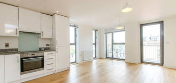 2 bed flat to rent