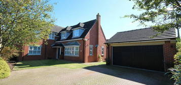 5 bedroom detached house for sale