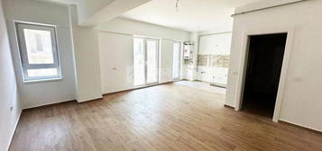 Pacurari - Kaufland, bloc 2024, apartament cu 1 camera, nemobilat