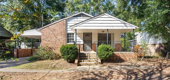 4010 Cresthaven Rd, Mobile, AL 36609