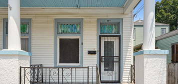 1011 Independence St, New Orleans, LA 70117