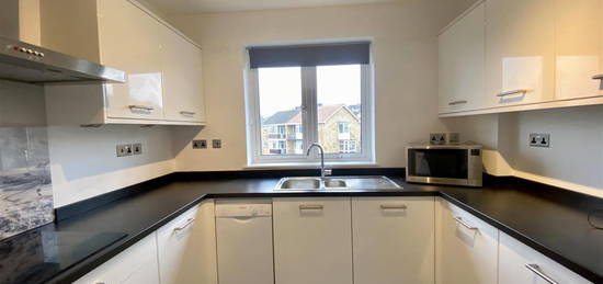 Flat to rent in Westover Road, Westbury-On-Trym, Bristol BS9