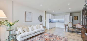 Flat for sale in Butler Court, Hyde Lane, Battersea, London SW11