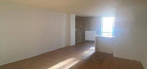 Location appartement 3 pièces 80 m²