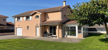 Villa 6 pièces 160m2