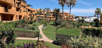 Apartamento en venta en Puerto de la Duquesa