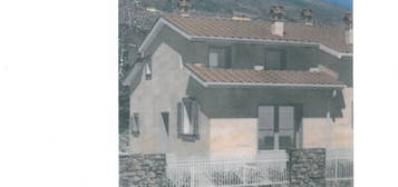 Villa in vendita a Centro