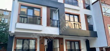 ÜSKÜDAR ÜNALAN MAHALLESİ'NDE SATILIK SIFIR 1+1 BAHÇE KATI DAİRE