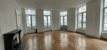 Location appartement 5 pièces 108 m²