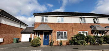 4 bedroom terraced house