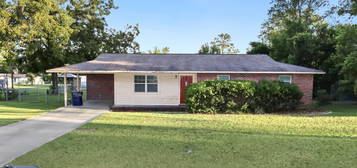 344 Linda St, Macclenny, FL 32063