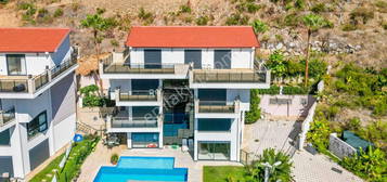 ZEL VLLA MAHMUTLAR ALANYA 5+1 ZEL HAVUZ VE SAUNALI 4500 EURO